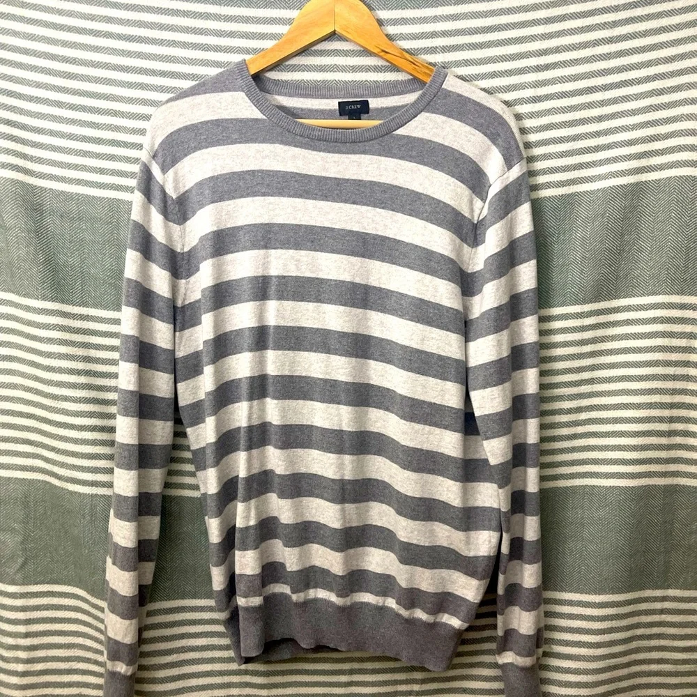 J. Crew Men’s Dark Gray Light Gray Striped Cotton Sweater Size Large